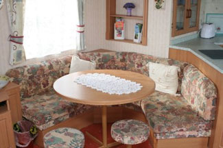 dining area moonstone